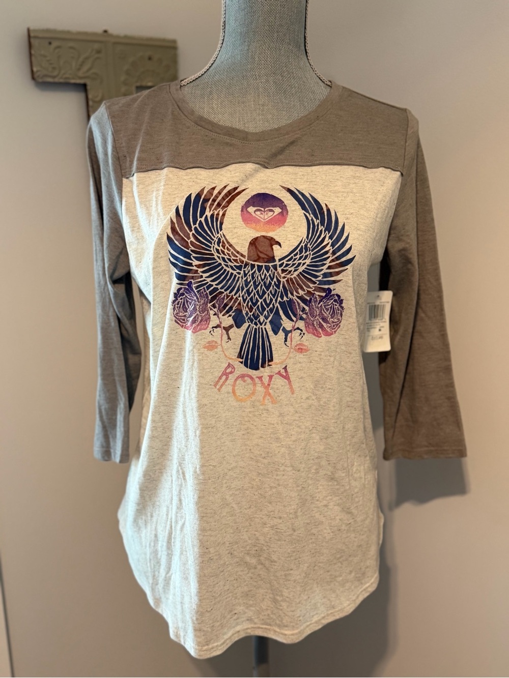 ROXY Raglan 3/4 Sleeve Graphic T-Shirt Size L | Gray